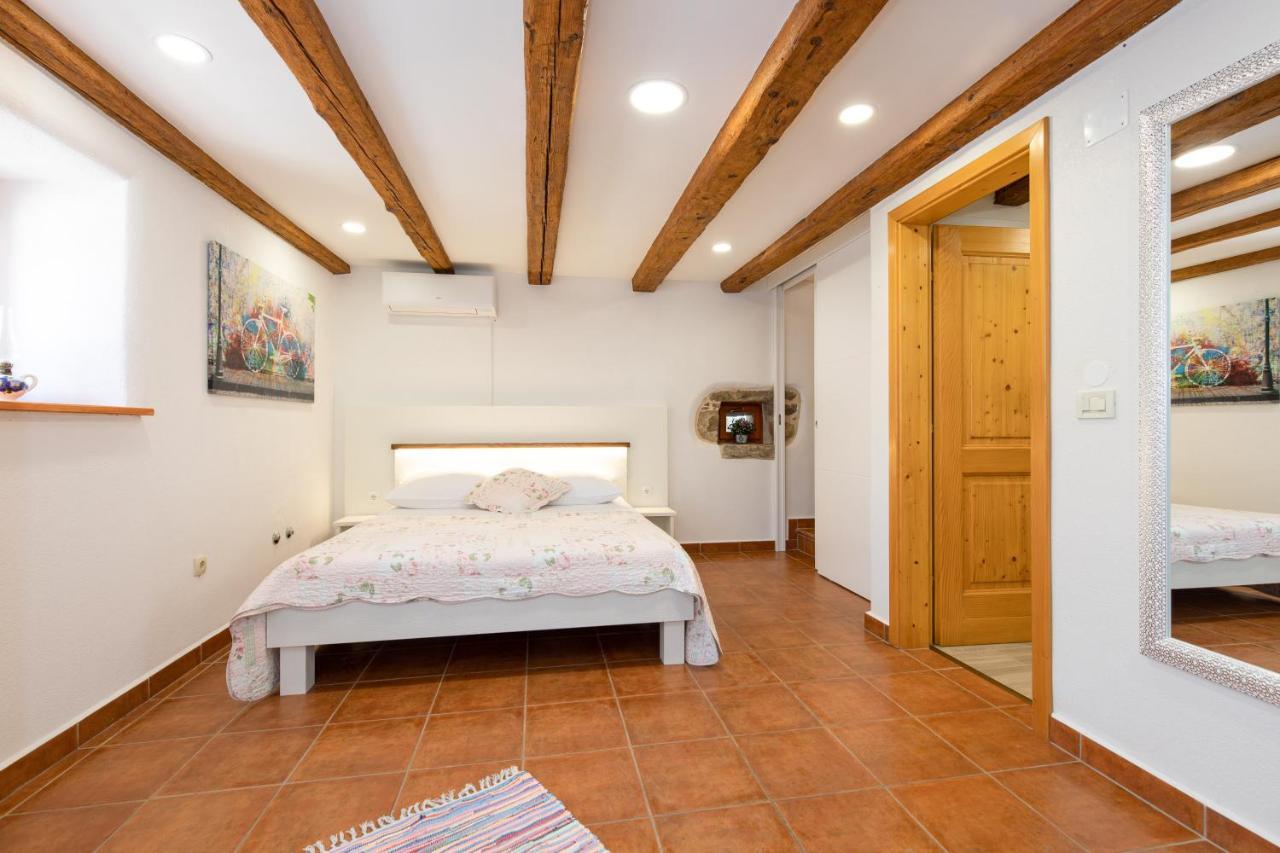 House Iva - Vrh, Krk * Vrh (Krk)