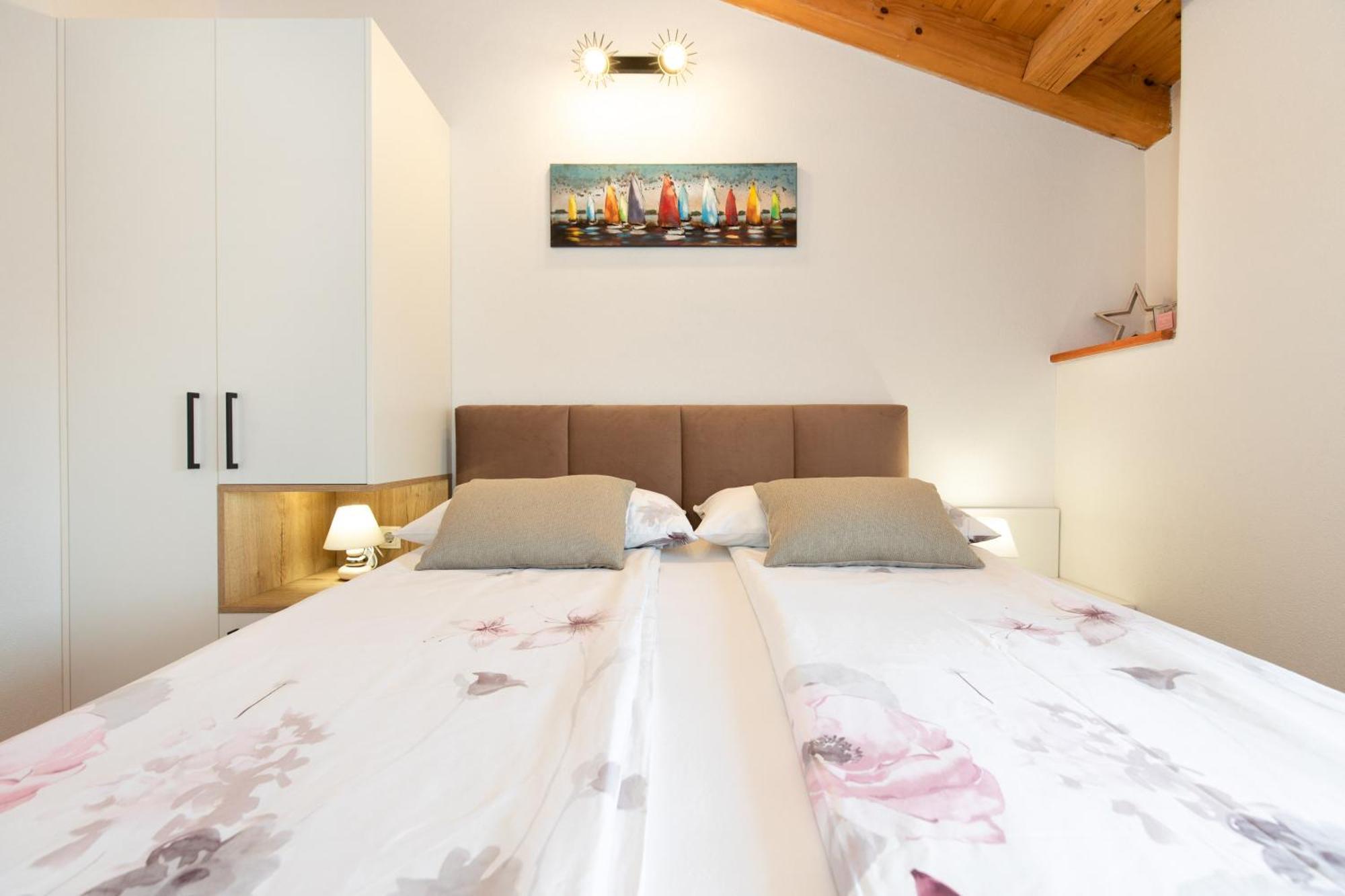 Holiday home House Iva - Vrh, Krk Vrh (Krk)